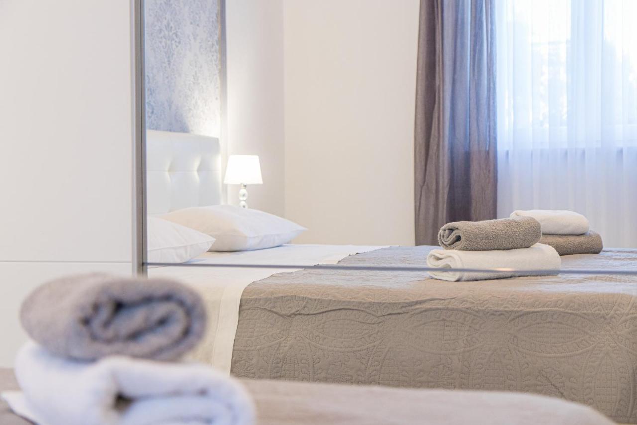 Three Waves Apartment New Pula Extérieur photo